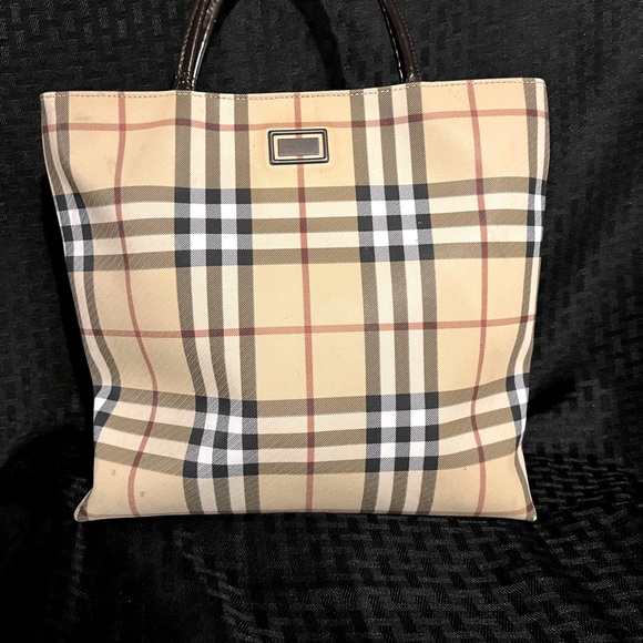 Beautiful authentic vintage Nova check Burberry tote - Picture 1 of 4